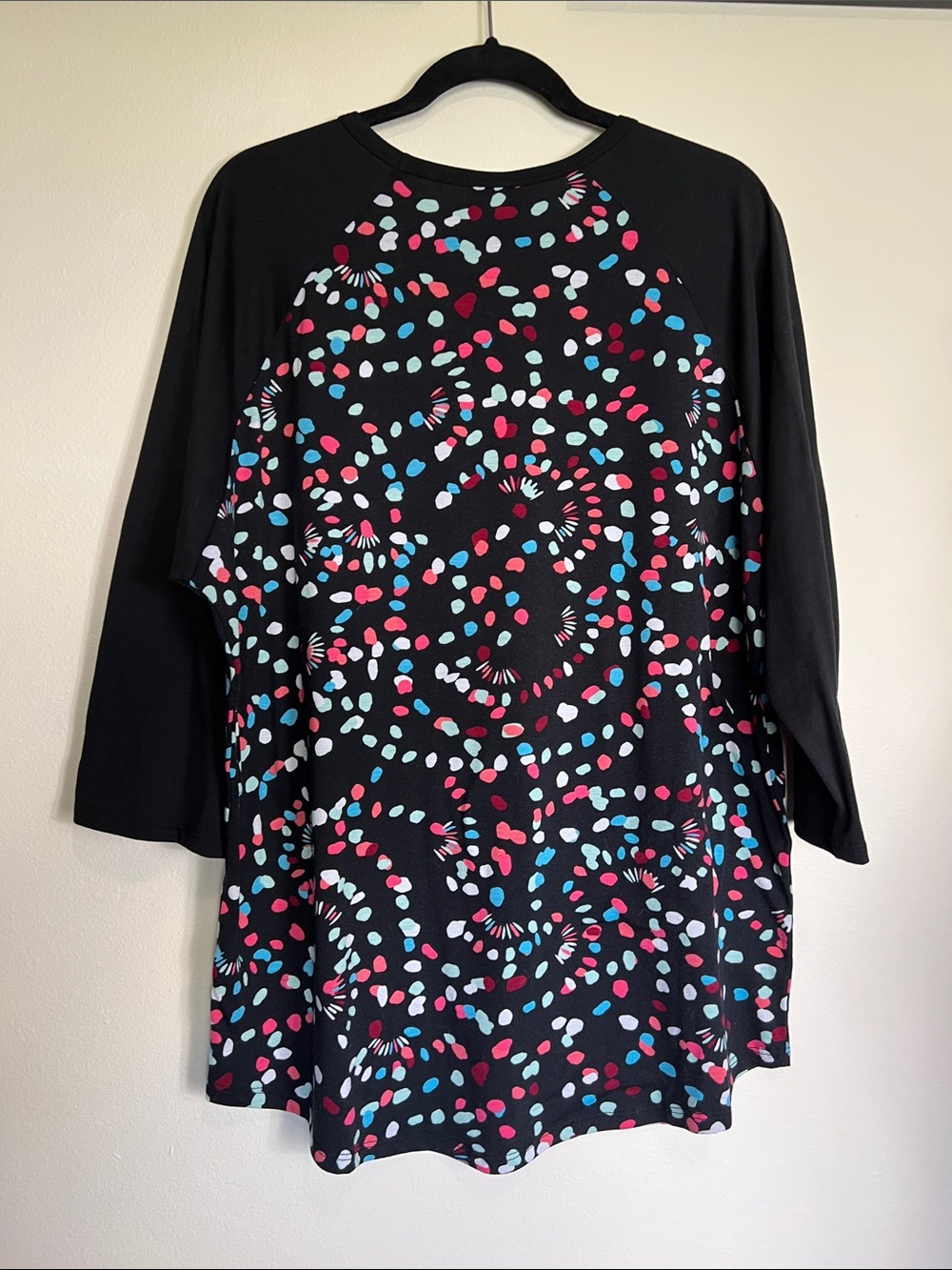 LuLaRoe Black Raglan Tunic with Pink, Teal, White Dot Burst Print - Picture 2 of 2